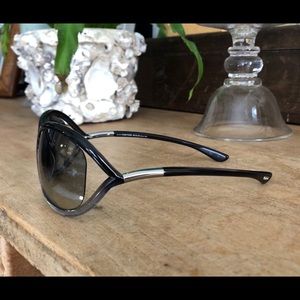 Tom Ford “Jennifer” Sunglasses with case.